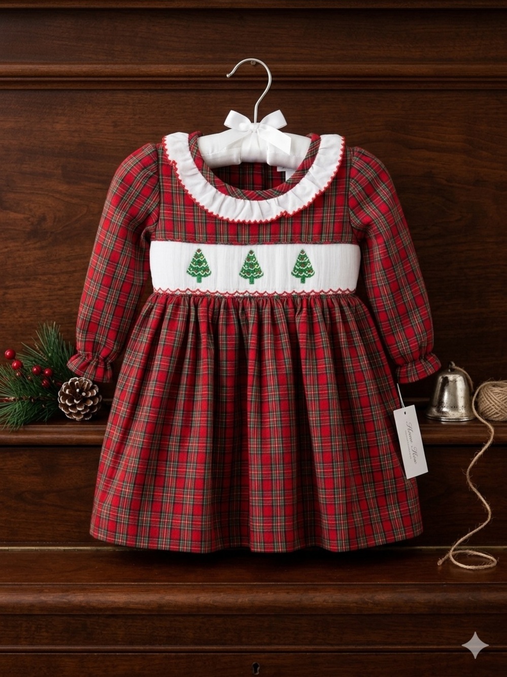 NWT Edgehill Collection Baby Girl Smocked Christmas Tree Plaid Dress 3M
